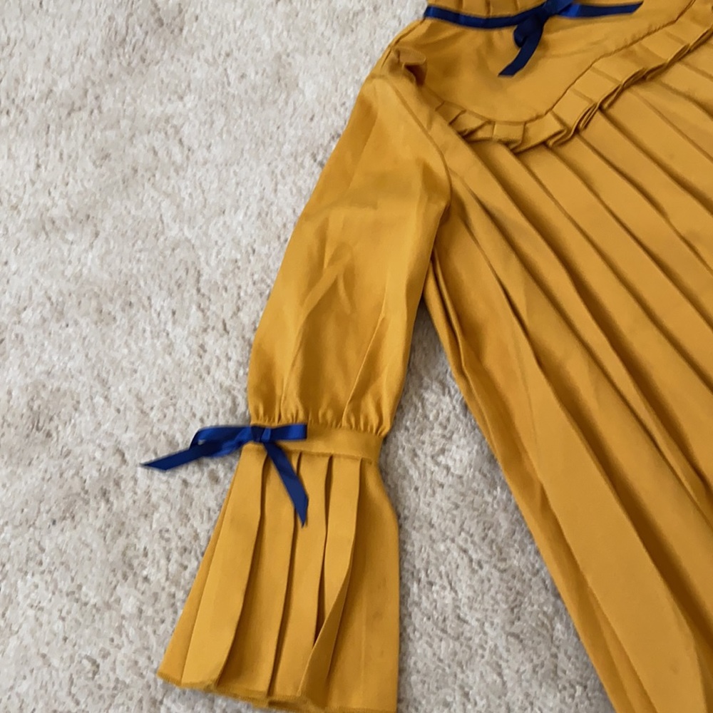 SHEIN mustard dress with blue ribbons - Picture 3 of 3